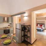 Vico 58 Apartment *